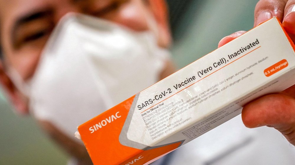 La OMS aprueba el uso de la vacuna china de laboratorio Sinovac