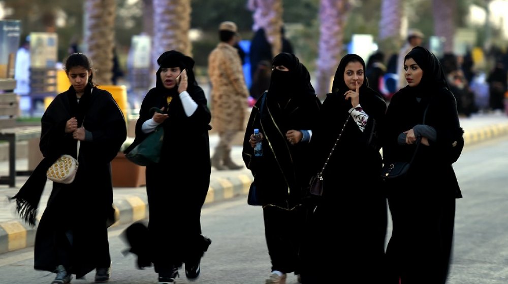 ¡Por fin! Mujeres de Arabia Saudita podrán vivir solas