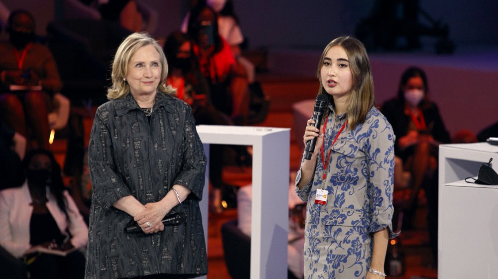 Activista chilena Julieta Martínez protagonizó el Foro Generación Igualdad de la ONU codo a codo con Hillary Clinton