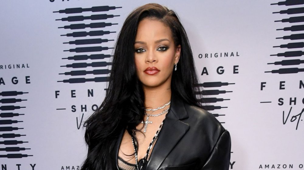 La fortuna Fenty: Rihanna es "oficialmente" multimillonaria