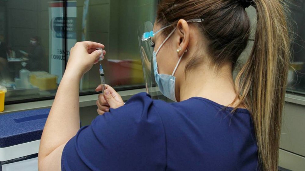 Flexibilizan calendario de Dosis de Refuerzo por las lluvias: próxima semana se admitirán rezagados