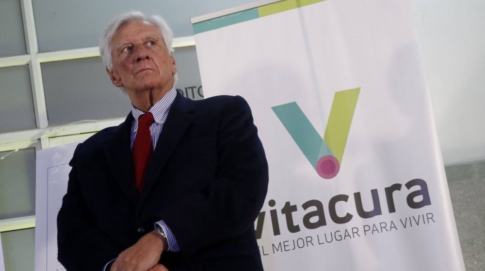 Municipalidad de Vitacura se querella contra Raúl Torrealba