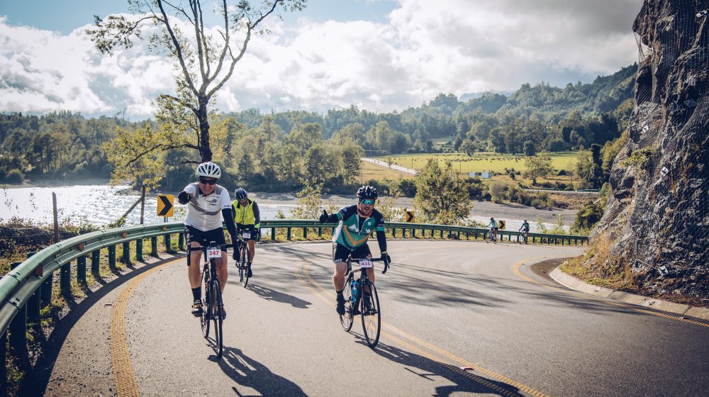 "Tanner Grand Prix Lago Ranco": Ciclistas de todo Chile competirán y disfrutarán de un paisaje único