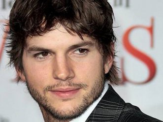 ¡Ashton Kutcher está en Chile!: El actor pasea por el sur del país